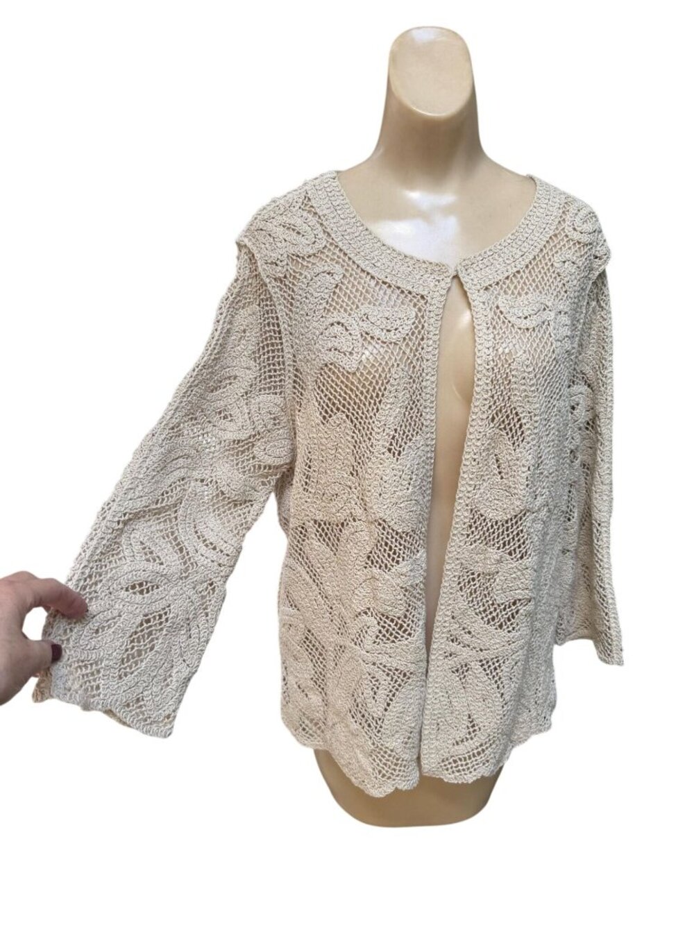 Chico's Vintage Boho Openwork Beige Crochet Cardigan Sweater Stylish Size 2,L